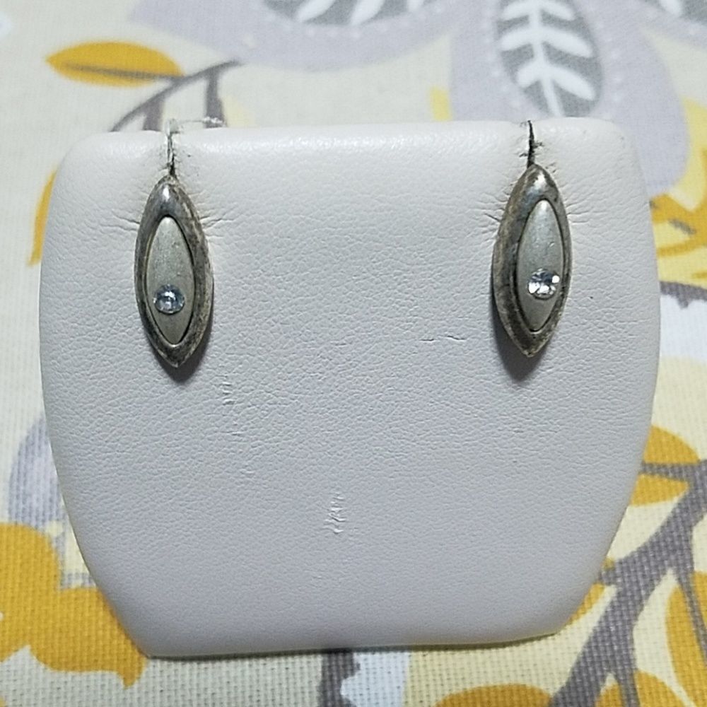 Vintage Silver Earrings - Picture 1 of 2